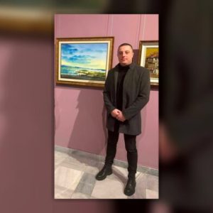 Художник от Босилеград участва в престижна коледна изложба в Кюстендил