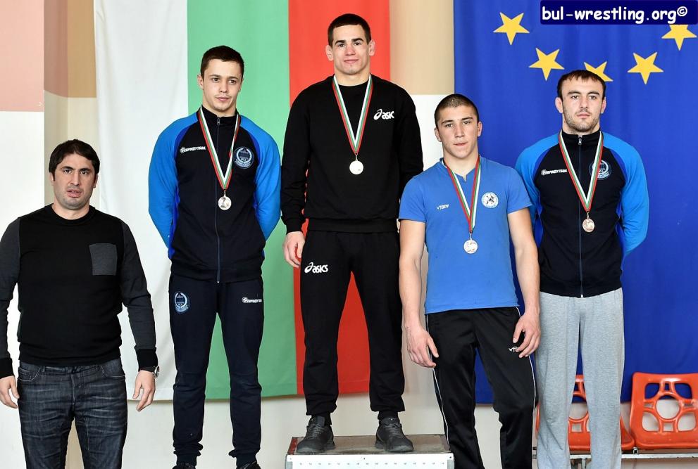 Трима борци ще представят Кюстендил на турнира Дан Колов- Никола Петров