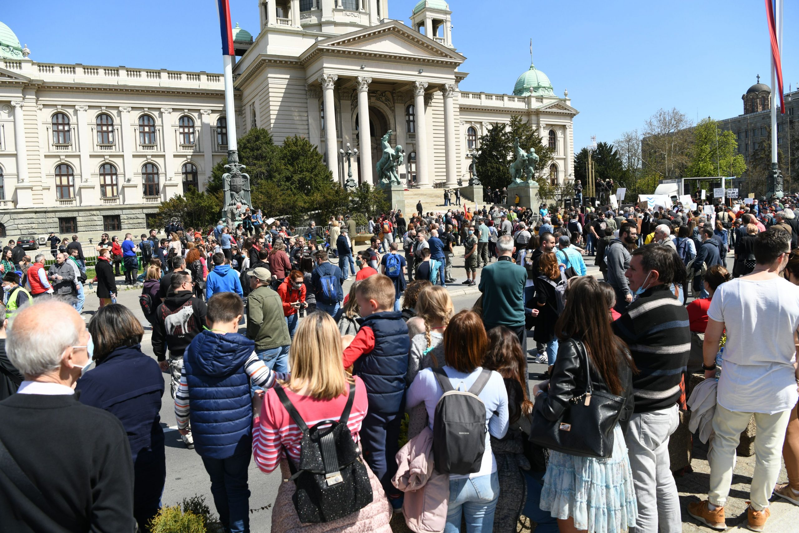 Ekološki ustanak ispre Skupštine